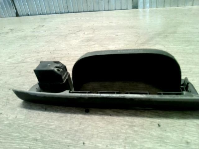 bontott VW SHARAN Bal hátsó Ablakemelő Kapcsoló