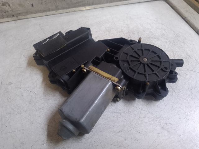 bontott VW SHARAN Bal hátsó Ablakemelő Motor