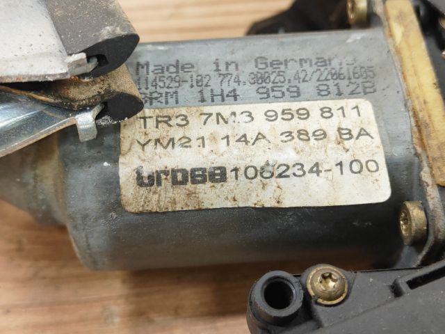 bontott VW SHARAN Bal hátsó Ablakemelő Szerkezet (Elektromos)