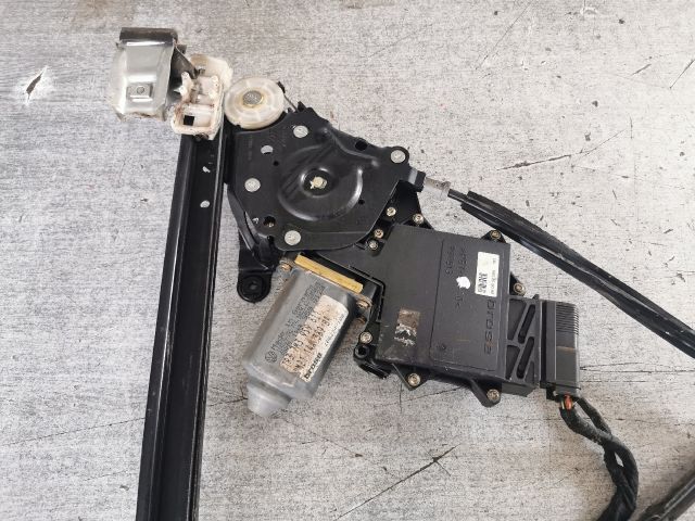 bontott VW SHARAN Bal hátsó Ablakemelő Szerkezet (Elektromos)