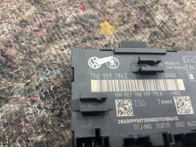 bontott VW SHARAN Bal hátsó Ajtó Vezérlőegység