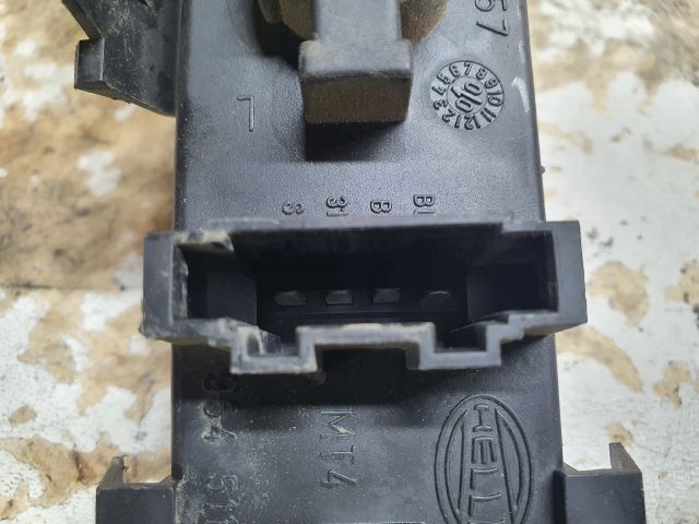 bontott VW SHARAN Bal Hátsó Lámpa Foglalat