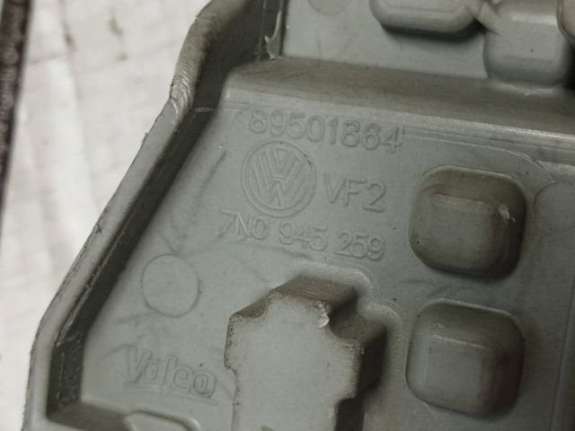 bontott VW SHARAN Bal Hátsó Lámpa Foglalat