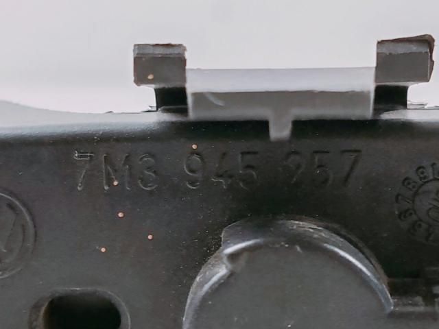 bontott VW SHARAN Bal Hátsó Lámpa Foglalat