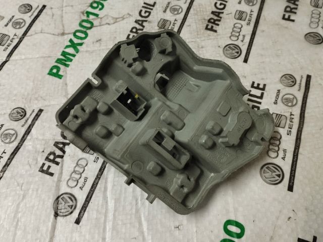 bontott VW SHARAN Bal Hátsó Lámpa Foglalat