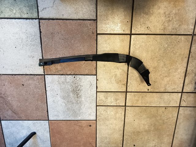 bontott VW SHARAN Bal hátsó Oldal Lökhárító Tartó (Műanyag)