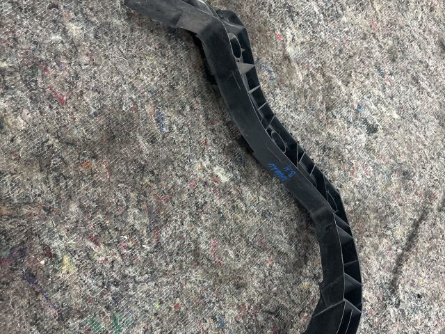 bontott VW SHARAN Bal hátsó Oldal Lökhárító Tartó (Műanyag)