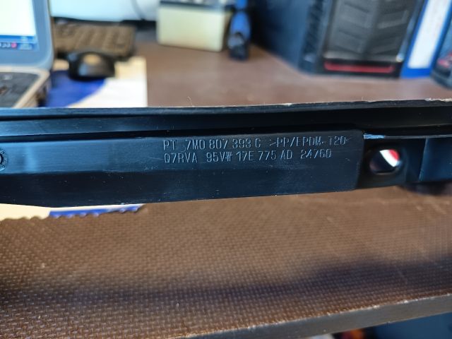 bontott VW SHARAN Bal hátsó Oldal Lökhárító Tartó (Műanyag)