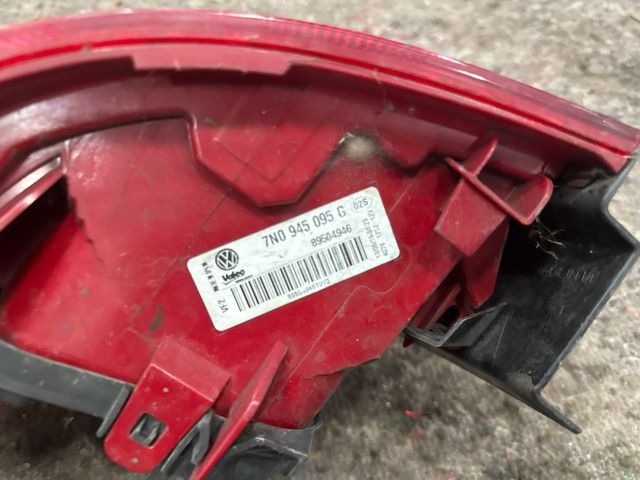 bontott VW SHARAN Bal Külső Hátsó Lámpa