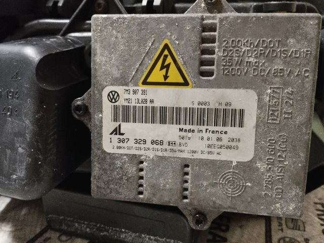 bontott VW SHARAN Bal Xenon Fényszóró