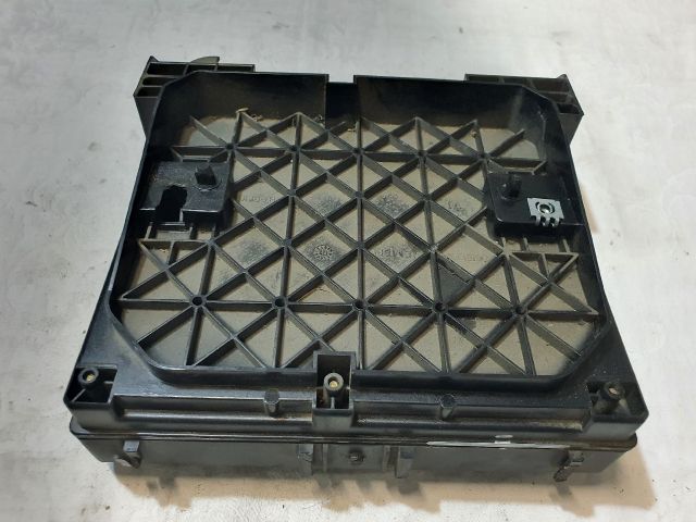 bontott VW SHARAN Biztosítéktábla Utastér