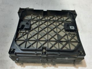 bontott VW SHARAN Biztosítéktábla Utastér