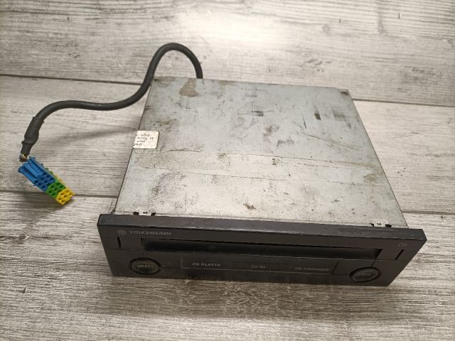 bontott VW SHARAN CD / DVD Tár