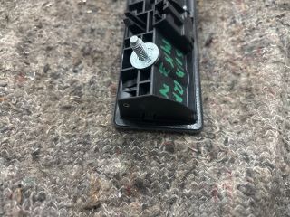 bontott VW SHARAN Csomagtér Nyitó Kar / Gomb