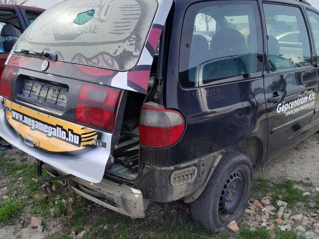 bontott VW SHARAN Csomagtérajtó (Üres lemez)