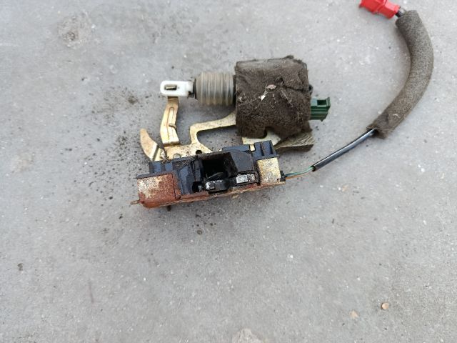 bontott VW SHARAN Csomagtérajtó Zárszerkezet