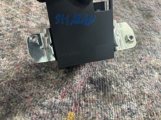 bontott VW SHARAN Csomagtérajtó Zárszerkezet