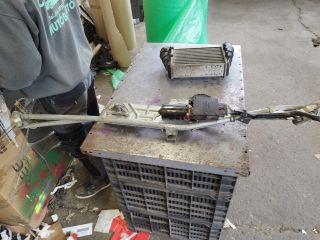 bontott VW SHARAN Első Ablaktörlő Szerkezet Motorral