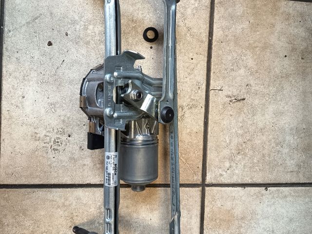 bontott VW SHARAN Első Ablaktörlő Szerkezet Motorral