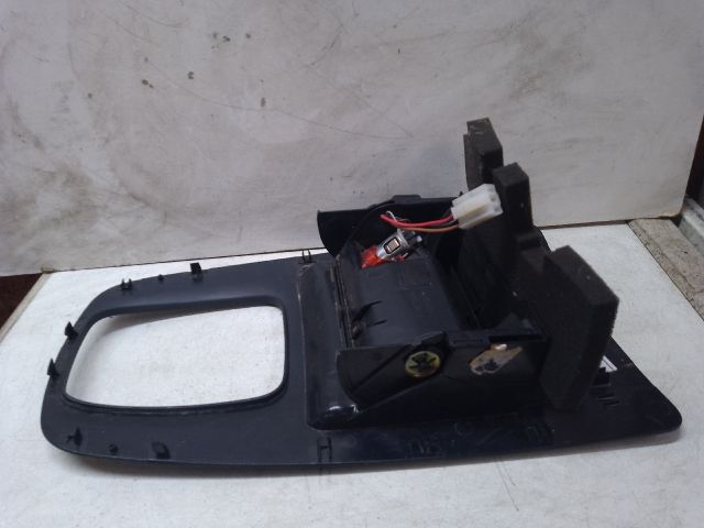 bontott VW SHARAN Első Hamutartó