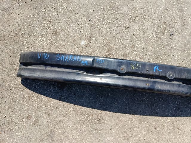 bontott VW SHARAN Első Lökhárító Merevítő (Fém)