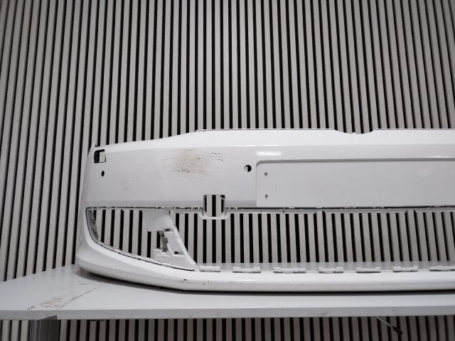 bontott VW SHARAN Első Lökhárító (Üresen)