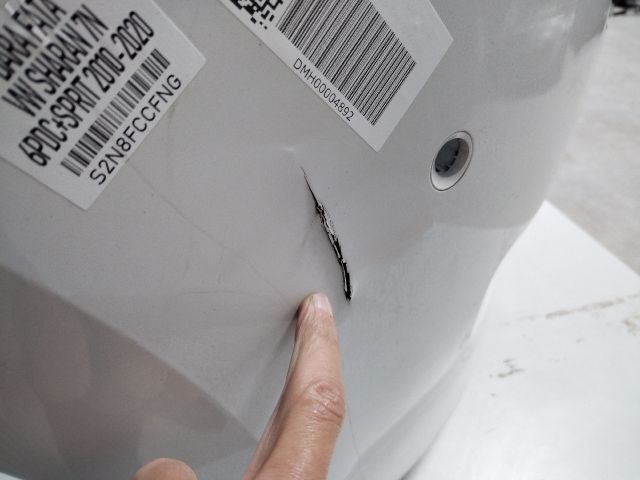 bontott VW SHARAN Első Lökhárító (Üresen)