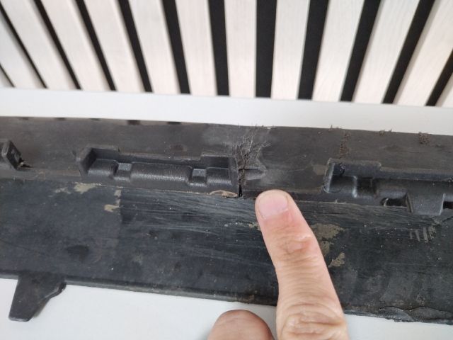 bontott VW SHARAN Első Lökhárító (Üresen)