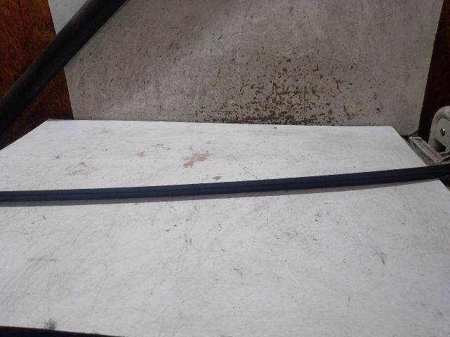 bontott VW SHARAN Első Szélvédő Jobb Díszléc