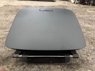 bontott VW SHARAN Első Tároló Rekesz