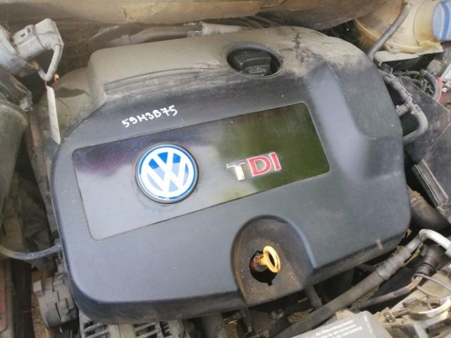 bontott VW SHARAN Felső Hűtőburkolat