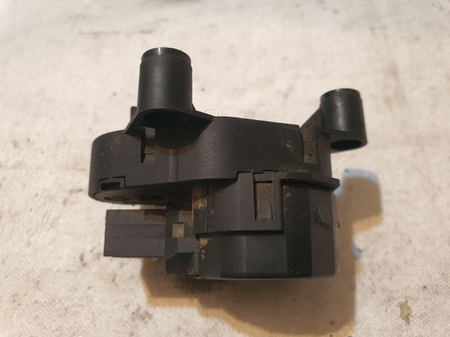 bontott VW SHARAN Fűtés Állító Motor