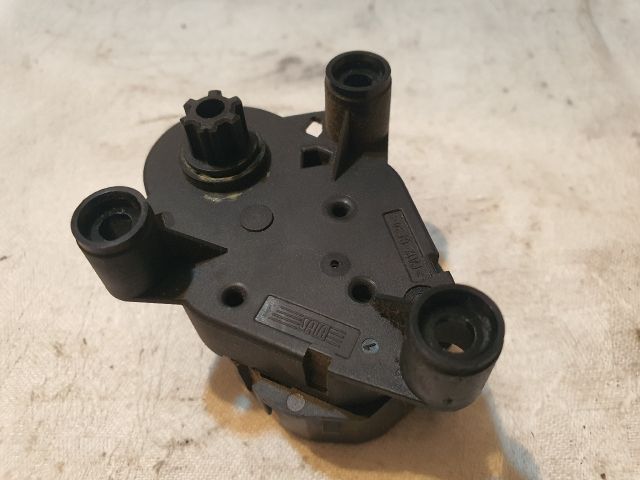 bontott VW SHARAN Fűtés Állító Motor