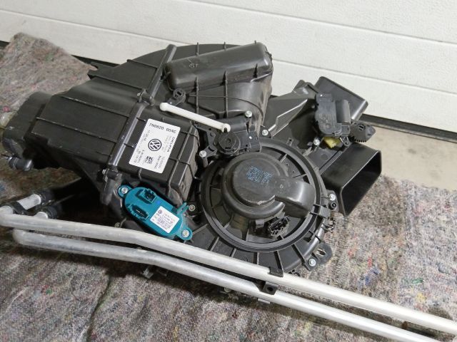 bontott VW SHARAN Fűtés Box