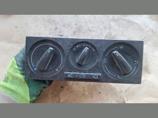 bontott VW SHARAN Fűtéskapcsoló (manuális klímás)