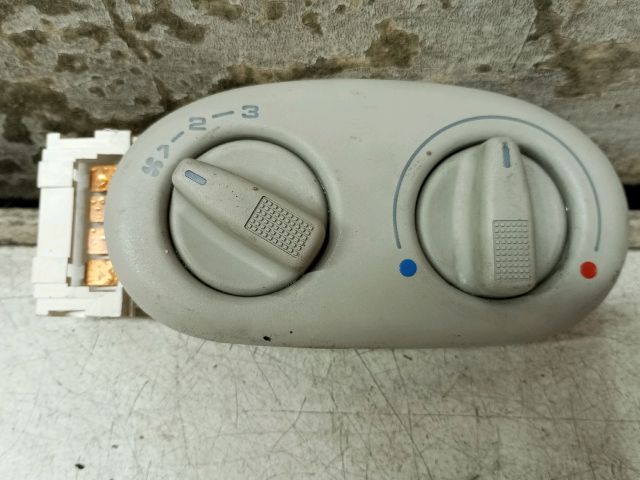 bontott VW SHARAN Fűtéskapcsoló (manuális klímás)