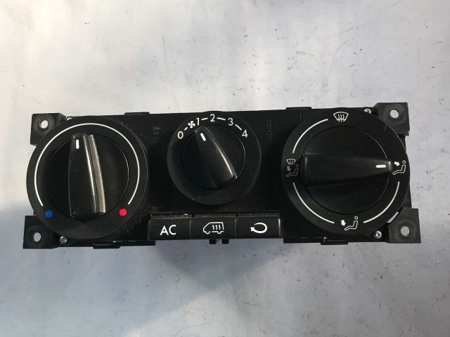 bontott VW SHARAN Fűtéskapcsoló (manuális klímás)