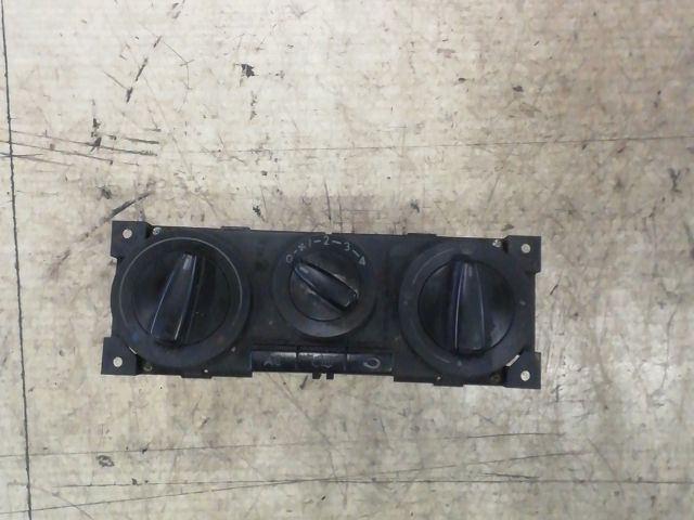 bontott VW SHARAN Fűtéskapcsoló (manuális klímás)