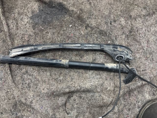 bontott VW SHARAN Gázrugós Kitámasztó Teleszkóp Csomagtérajtó Jobb