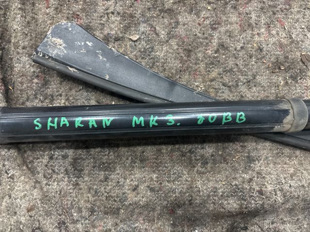 bontott VW SHARAN Gázrugós Kitámasztó Teleszkóp Csomagtérajtó Jobb