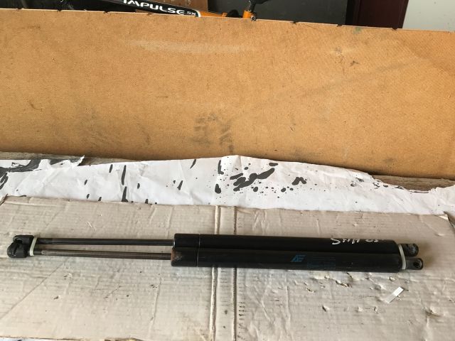 bontott VW SHARAN Gázrugós Kitámasztó Teleszkóp Pár Csomagtérajtó