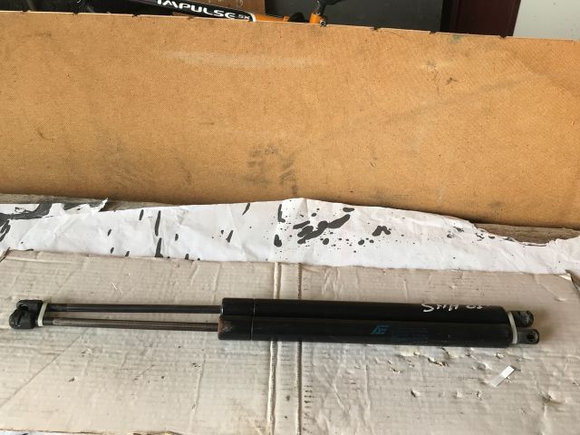 bontott VW SHARAN Gázrugós Kitámasztó Teleszkóp Pár Csomagtérajtó