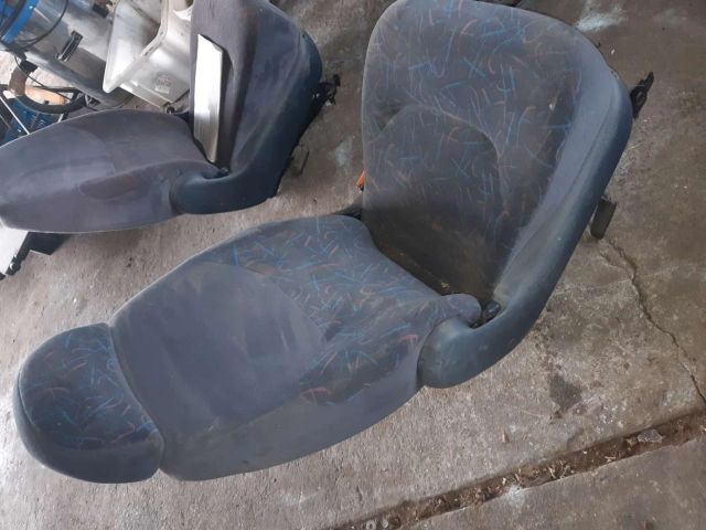 bontott VW SHARAN Harmadik sor Középső Ülés