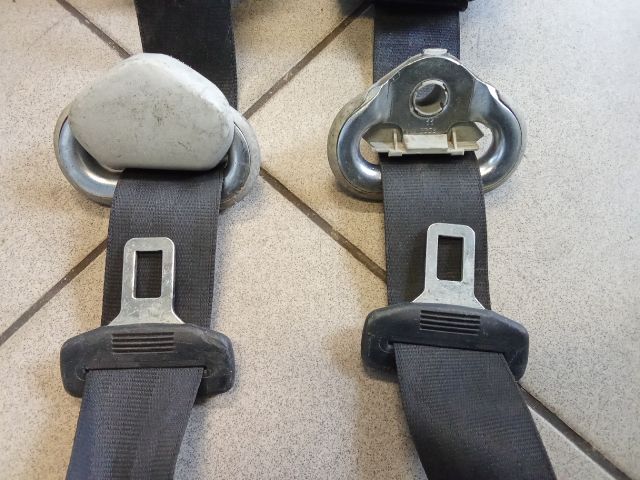 bontott VW SHARAN Hátsó Biztonsági Öv Szett