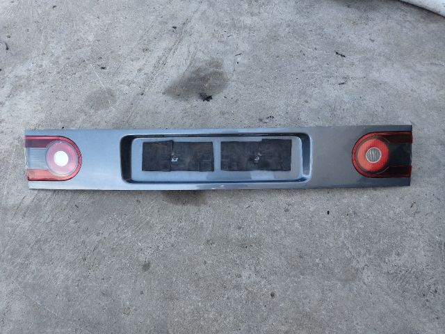 bontott VW SHARAN Hátsó Lámpa Középső