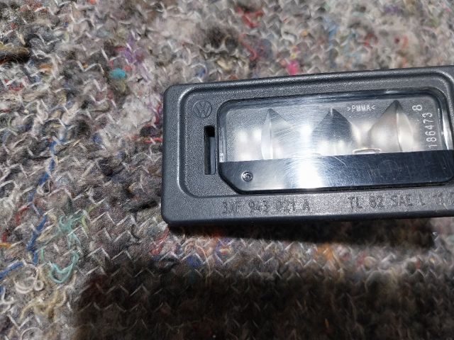 bontott VW SHARAN Hátsó Rendszámtábla Világítás