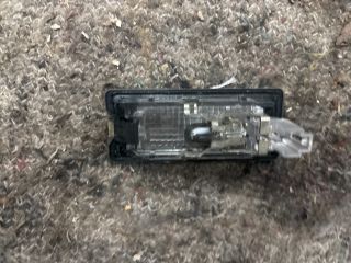 bontott VW SHARAN Hátsó Rendszámtábla Világítás