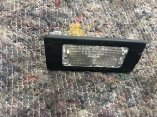 bontott VW SHARAN Hátsó Rendszámtábla Világítás