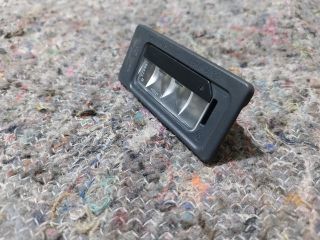 bontott VW SHARAN Hátsó Rendszámtábla Világítás