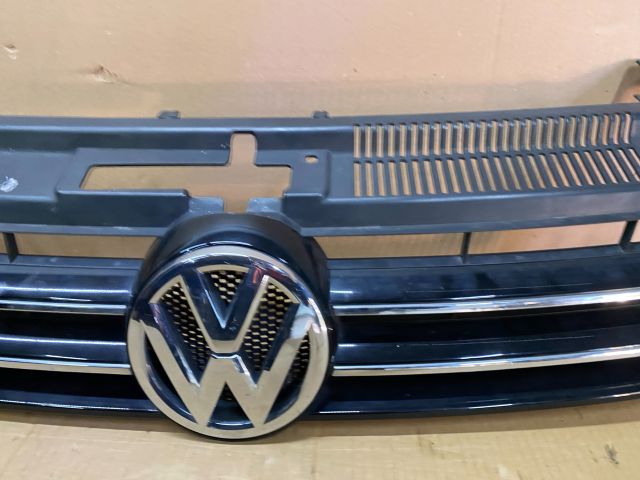 bontott VW SHARAN Hűtőrács